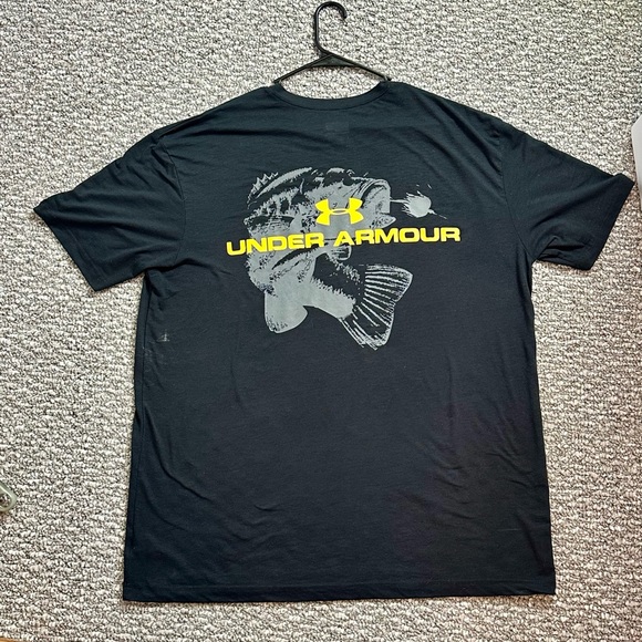 Under Armour Other - Under Armour Mens T-Shirt with Largemouth Bass Mens XL